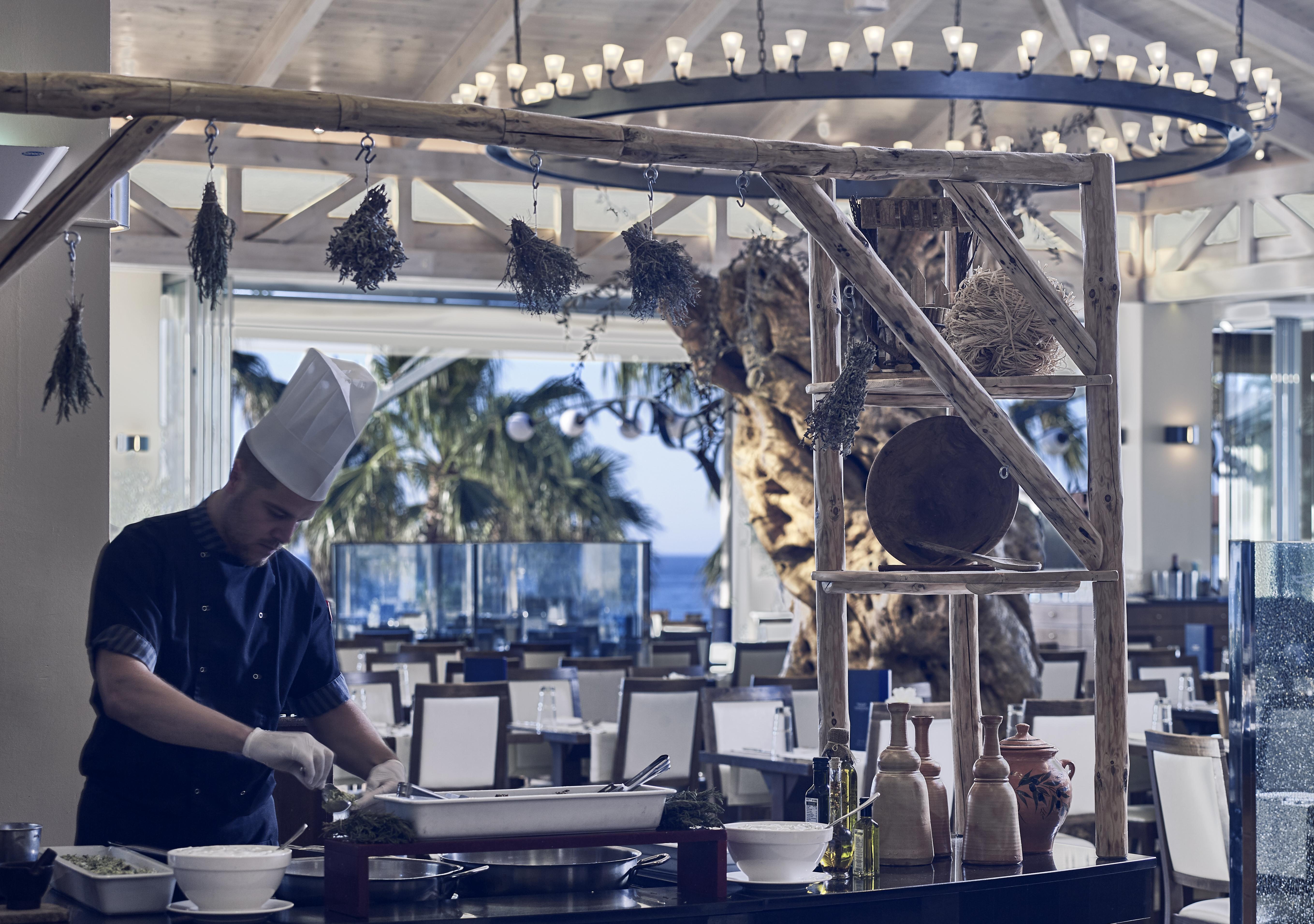Ikaros Beach, Luxury Resort & Spa - Adults Only Malia  Ngoại thất bức ảnh
